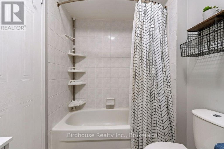 80 LORNE STREET, Brock (Sunderland), Ontario, L0C1H0