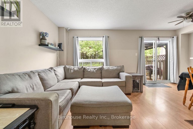 80 LORNE STREET, Brock (Sunderland), Ontario, L0C1H0