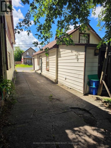 532 ROGERS STREET, Peterborough (Ashburnham Ward 4), Ontario, K9H1X2