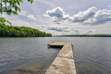 90 EAST SHORE LANE, Frontenac (Frontenac South) Ontario
