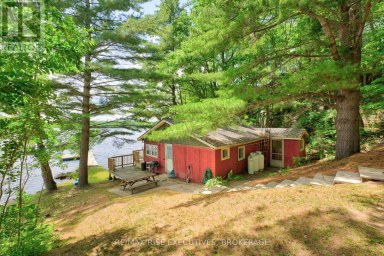 90 EAST SHORE LANE, Frontenac (Frontenac South) Ontario
