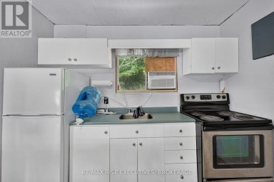 90 EAST SHORE LANE, Frontenac (Frontenac South) Ontario