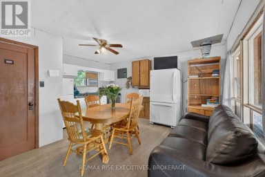90 EAST SHORE LANE, Frontenac (Frontenac South) Ontario