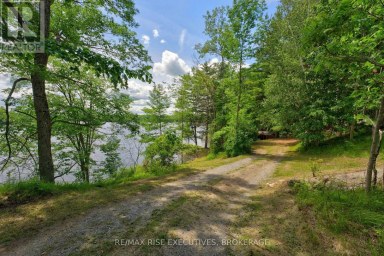 90 EAST SHORE LANE, Frontenac (Frontenac South) Ontario