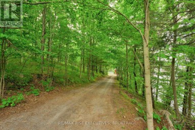 90 EAST SHORE LANE, Frontenac (Frontenac South) Ontario