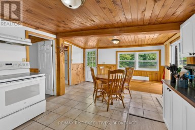 90 EAST SHORE LANE, Frontenac (Frontenac South) Ontario