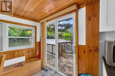 90 EAST SHORE LANE, Frontenac (Frontenac South) Ontario