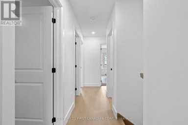 10 (15) - 147 SCOTTS DRIVE Lucan Biddulph (Lucan) Ontario photo 27