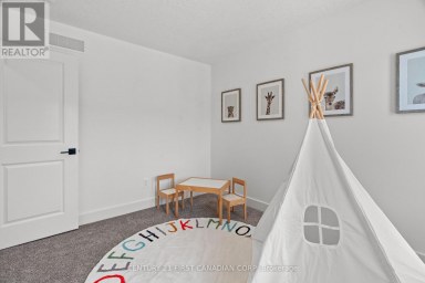 10 (15) - 147 SCOTTS DRIVE Lucan Biddulph (Lucan) Ontario photo 31
