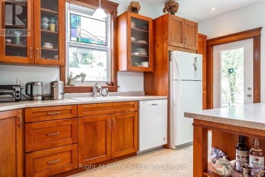142 ELIZABETH STREET Stratford Ontario photo 22
