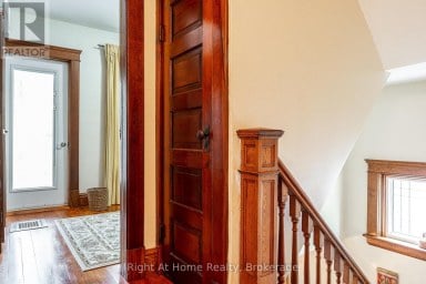 142 ELIZABETH STREET Stratford Ontario photo 26