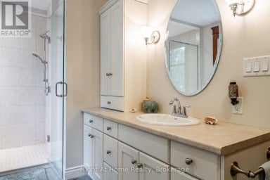 142 ELIZABETH STREET Stratford Ontario photo 31