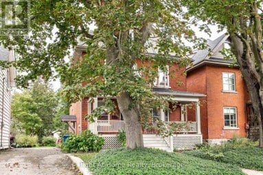 142 ELIZABETH STREET Stratford Ontario photo 38