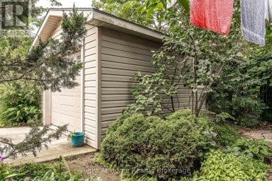 142 ELIZABETH STREET Stratford Ontario photo 42