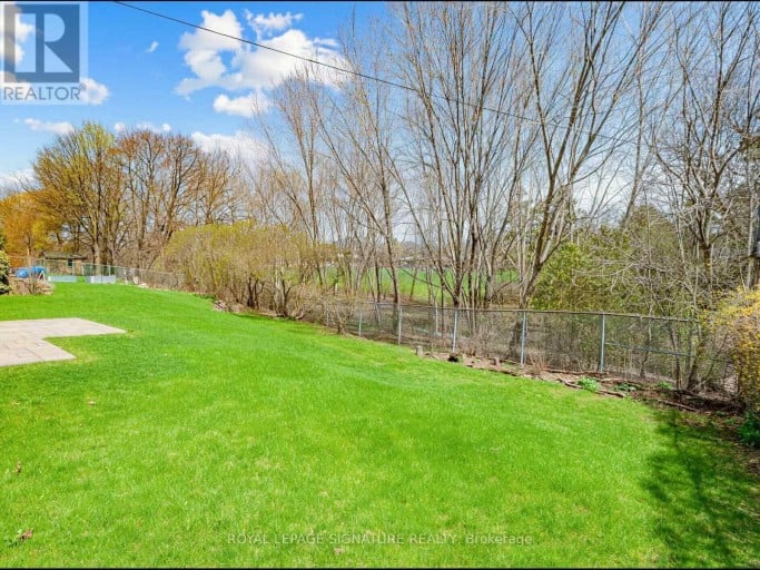 62 DUKINFIELD CRESCENT, Toronto (Parkwoods-Donalda), Ontario, M3A2S1