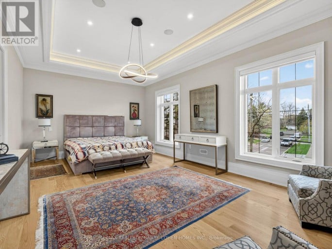 23 SANDFIELD ROAD, Toronto (Banbury-Don Mills), Ontario, M3B2B5