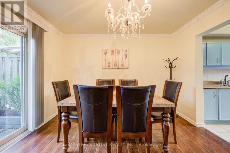 61 WIGGENS COURT, Toronto (Malvern), Ontario, M1B1K3
