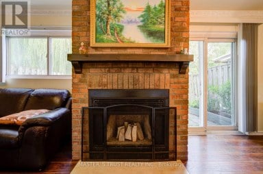 61 WIGGENS COURT Toronto (Malvern) Ontario photo 24