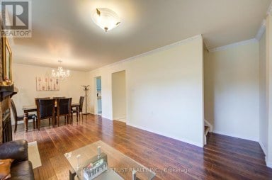 61 WIGGENS COURT Toronto (Malvern) Ontario photo 29