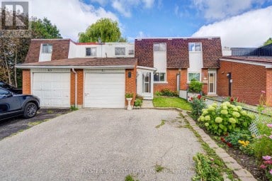 61 WIGGENS COURT Toronto (Malvern) Ontario photo 3