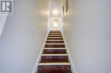 61 WIGGENS COURT Toronto (Malvern) Ontario photo 30