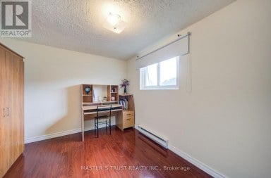 61 WIGGENS COURT Toronto (Malvern) Ontario photo 33