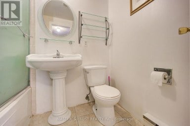 61 WIGGENS COURT Toronto (Malvern) Ontario photo 38