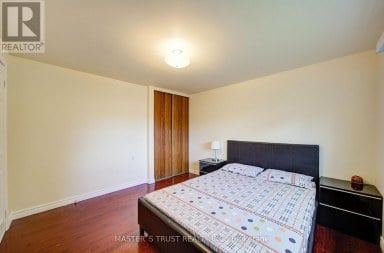 61 WIGGENS COURT Toronto (Malvern) Ontario photo 44