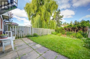61 WIGGENS COURT Toronto (Malvern) Ontario photo 48