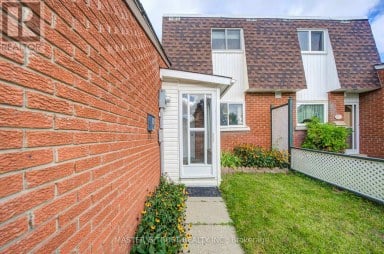 61 WIGGENS COURT Toronto (Malvern) Ontario photo 5