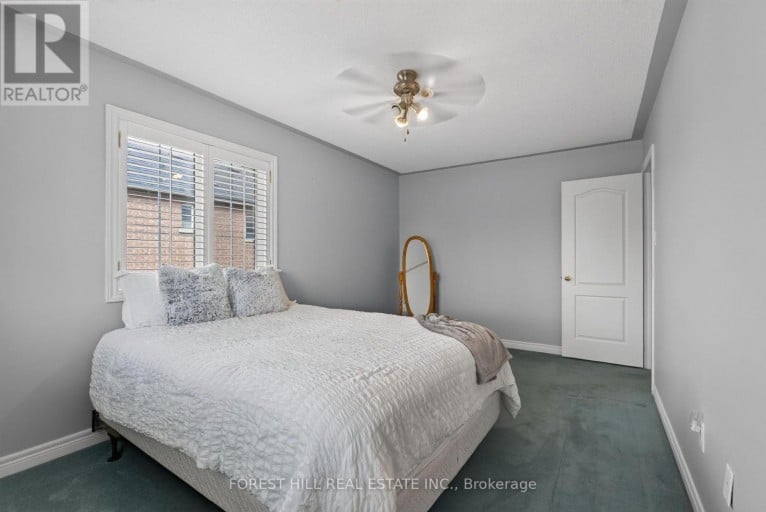 2 FOXFIELD CRESCENT, Vaughan (Patterson), Ontario, L4K5G2
