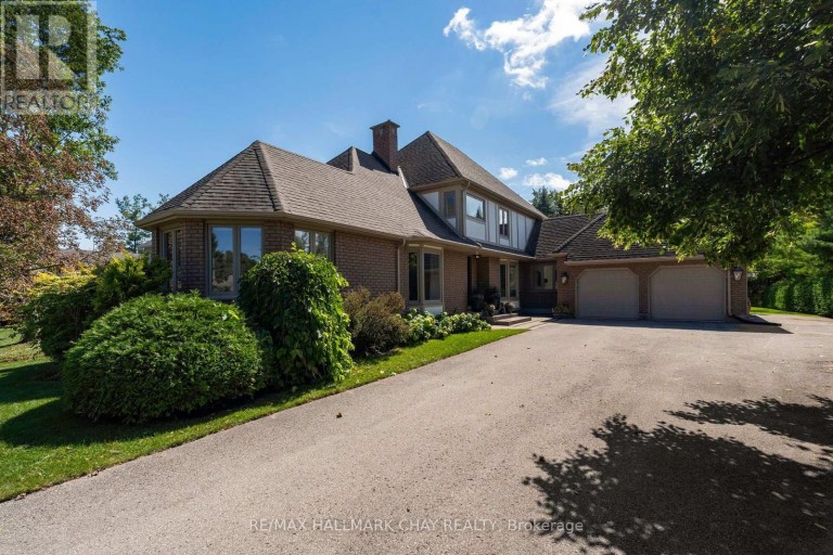 9 HOWARD DRIVE, Oro-Medonte, Ontario, L0L2E0