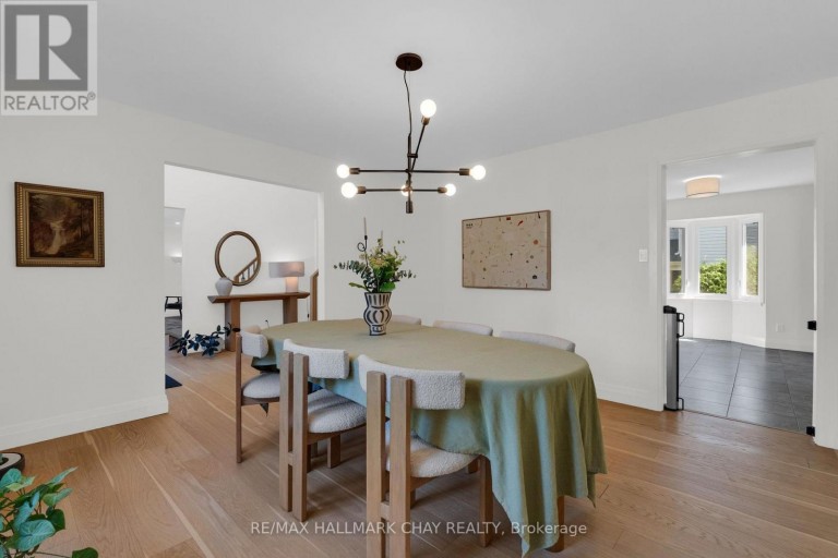 9 HOWARD DRIVE, Oro-Medonte, Ontario, L0L2E0