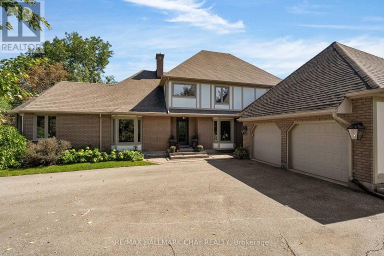 9 HOWARD DRIVE, Oro-Medonte, Ontario, L0L2E0