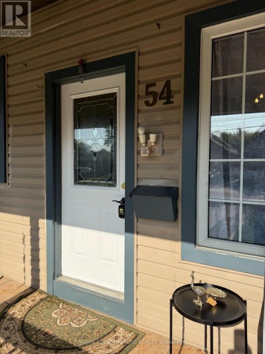 54 EAST 23RD STREET, Hamilton (Eastmount), Ontario, L8V2W6