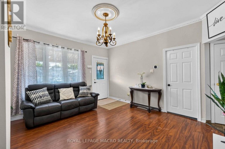 54 EAST 23RD STREET, Hamilton (Eastmount), Ontario, L8V2W6