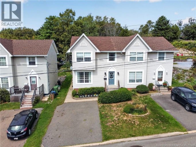16 Parkwood Avenue, Saint John, New Brunswick, E2K5L8
