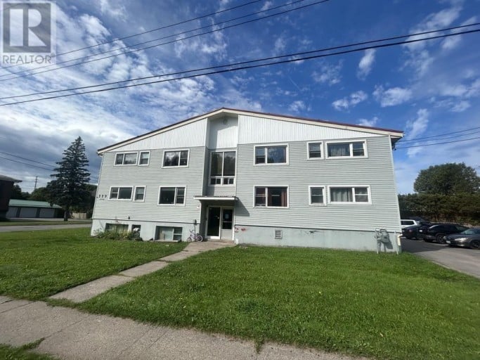 229 Upton Rd, Sault Ste. Marie, Ontario (id Sm262440)