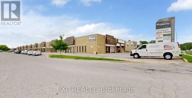 16 - 540 CLARKE ROAD London East (East I) Ontario photo 1