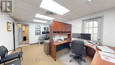 16 - 540 CLARKE ROAD London East (East I) Ontario photo 13
