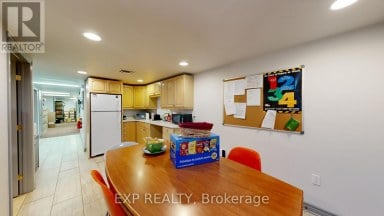 16 - 540 CLARKE ROAD London East (East I) Ontario photo 17