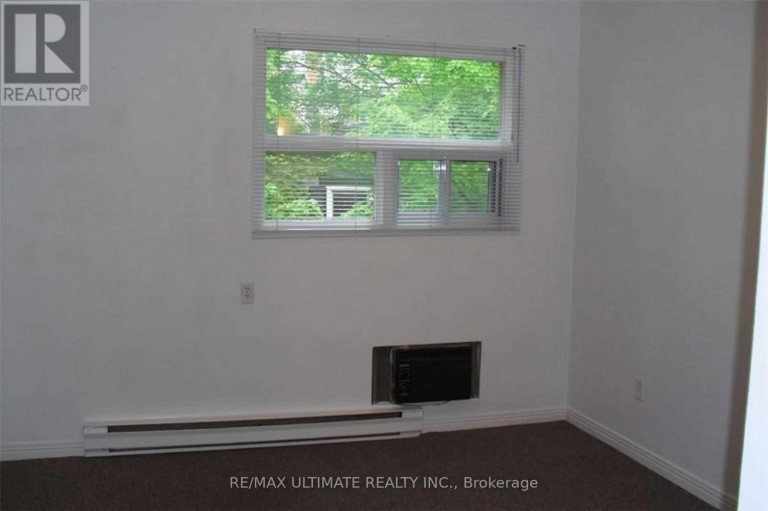 93 SPADINA ROAD, Toronto (Annex), Ontario, M5R2T1