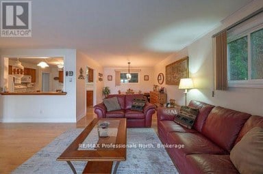 1981 HORSESHOE LAKE ROAD Minden Hills (Minden) Ontario photo 7