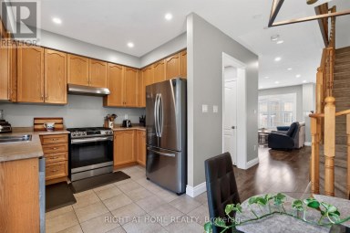 7201 TRIUMPH LANE Mississauga (Lisgar) Ontario photo 8