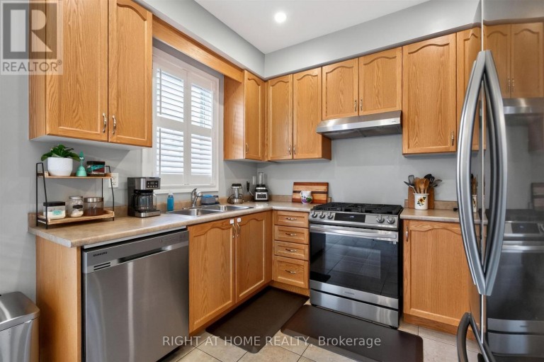 7201 TRIUMPH LANE, Mississauga (Lisgar), Ontario, L5N0C5