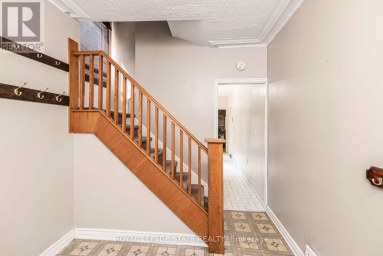 75 KENSINGTON AVENUE N Hamilton (Crown Point) Ontario photo 10