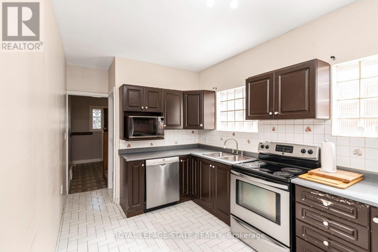 75 KENSINGTON AVENUE N, Hamilton (Crown Point), Ontario, L8L7N3