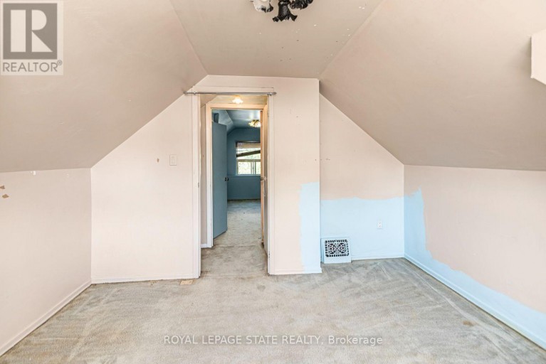 75 KENSINGTON AVENUE N, Hamilton (Crown Point), Ontario, L8L7N3