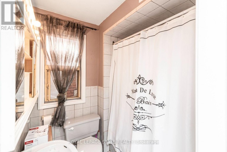 75 KENSINGTON AVENUE N, Hamilton (Crown Point), Ontario, L8L7N3