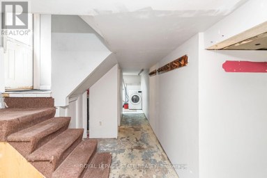 75 KENSINGTON AVENUE N Hamilton (Crown Point) Ontario photo 39